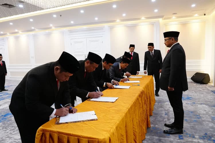 Menag Lantik Sejumlah Pejabat Kementerian, Termasuk Sekjen Kemenag